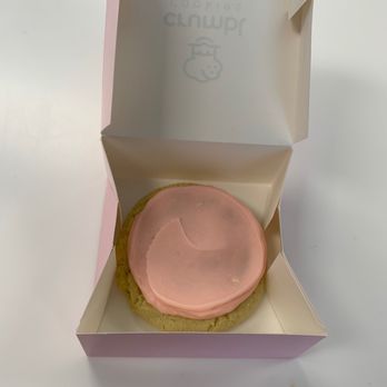 Crumbl - Overland Park - Sugar cookie - Bakeries Near Me - Overland Park, Kansas Crumbl - Overland Park - Sugar cookie - Bakeries Near Me - Overland Park, Kansas