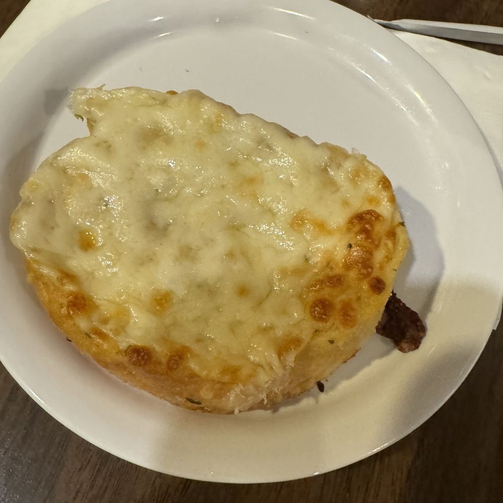 Arni's Restaurant - Cheese Arni's Garlic Bread with Cheese - Pizza Near Me - Lafayette, Indiana Arni's Restaurant - Cheese Arni's Garlic Bread with Cheese - Pizza Near Me - Lafayette, Indiana