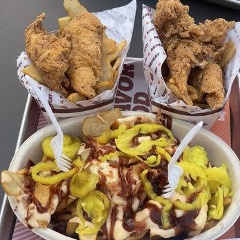 Big Chicken - Burgers Near Me - Rosemont, Illinois Big Chicken - Burgers Near Me - Rosemont, Illinois