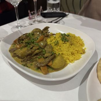 WC kitchen & bar - Steak Curry - American Near Me - Walnut Creek, California WC kitchen & bar - Steak Curry - American Near Me - Walnut Creek, California
