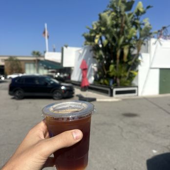 Mel's Drive-In - drink - Diners Near Me - Sherman Oaks, California