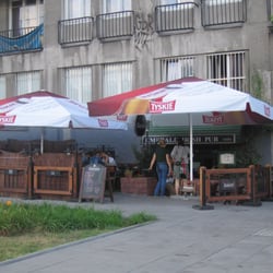 Emerald Irish Pub