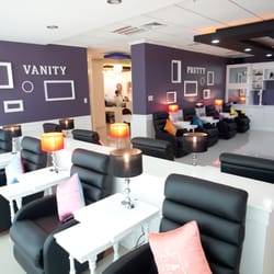 Lulu Nails and Dry Bar