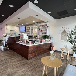 Gotcha Tea - 3.1.25 Cute Interior of Gotcha Cafe San Diego