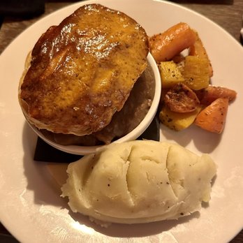 Nicky-Tam's - 3.10.23 Steak Pie - Pubs Near Me - Stirling, STG Nicky-Tam's - 3.10.23 Steak Pie - Pubs Near Me - Stirling, STG