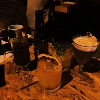 600 T - Mezcal, Absinthe and the Bourbon Toddy - Cocktail Bars Near Me - Washington, DC, District of Columbia