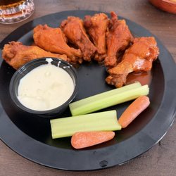 Traditional wings