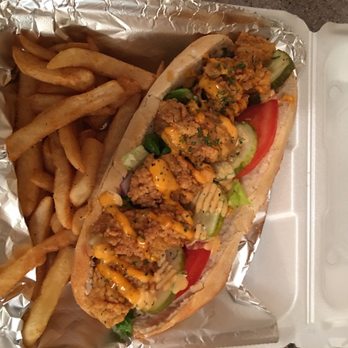 Cajun Craft - Fried Oyster Po Boy - Cajun/Creole Near Me - Waco, Texas
