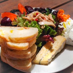 Coriole Winery - What to expect from a platter at Coriole