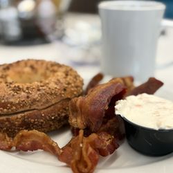 Siegel's Bagelmania - Garlic bagel with lox shmear and bacon