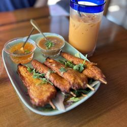 Wandee Asian Fusion - 3. Chicken Satay & Thai Tea