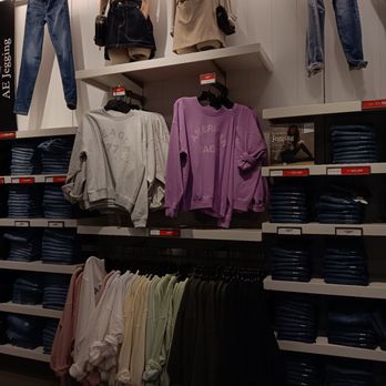 American Eagle Outfitters - Men's Clothing Near Me - Grapevine, Texas American Eagle Outfitters - Men's Clothing Near Me - Grapevine, Texas