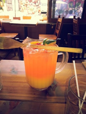 Pour Boy - Manning by null