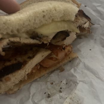 Beeps Fast Food - Chicken sandwich - Fast Food Near Me - Van Nuys, California Beeps Fast Food - Chicken sandwich - Fast Food Near Me - Van Nuys, California