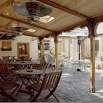 Mother Reilly's - Courtesy of http://www.uppercrosshousehotel.com/mother-reillys.html - Pubs Near Me - Dublin, D Mother Reilly's - Courtesy of http://www.uppercrosshousehotel.com/mother-reillys.html - Pubs Near Me - Dublin, D