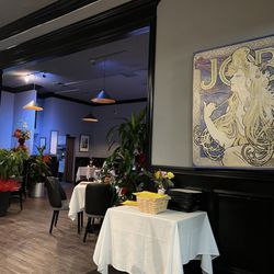 Arte Cafe - Interior