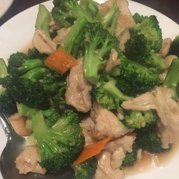 Yummy House - Chicken & broccoli - Chinese Near Me - Altamonte Springs, Florida