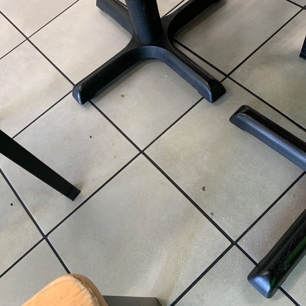 Flame Broiler - Dirty floors - Asian Fusion Near Me - Gardena, California Flame Broiler - Dirty floors - Asian Fusion Near Me - Gardena, California