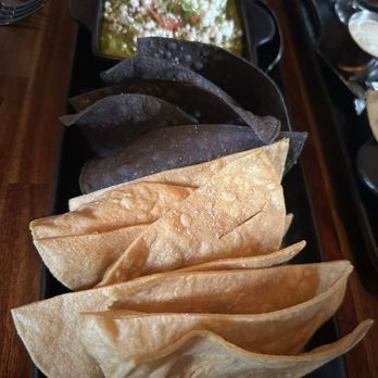 Pistoleros Parrilla - Guacamole Appetizer - Steakhouses Near Me - Scottsdale, Arizona
