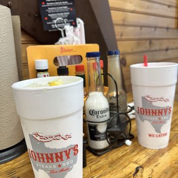 Johnny's Steaks & Bar-Be-Que - Steakhouses Near Me - Salado, Texas