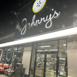 Shell Food Mart - is this shell mart?  its called johnnys and its at shell gas station