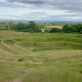 Robert Morris Earthwork - Parks Near Me - SeaTac, Washington Robert Morris Earthwork - Parks Near Me - SeaTac, Washington