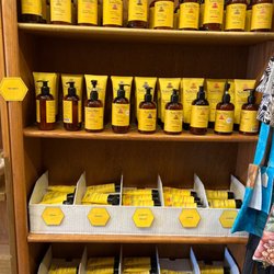 The Honey Cottage - The Naked Bee lotion