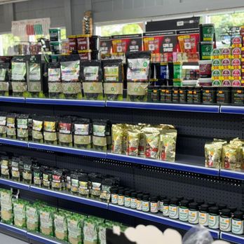 MARYVILLE TOBACCO MART - Updated June 2026 - 15 Photos - 2726 Druid Hill  Dr, Maryville, Tennessee - Tobacco Shops - Phone Number