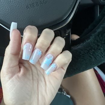 Classy Nails By Le - Nail Salons Near Me - Tucson, Arizona
