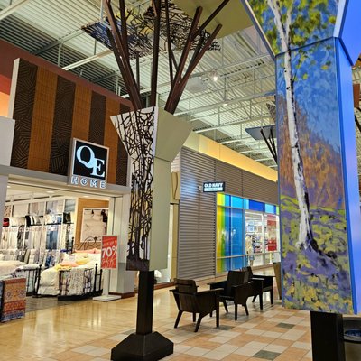 Vaughan Mills by null