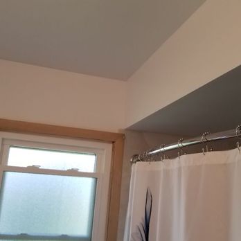 Handy Steve - Same bathroom that I painted for a client took off the wallpaper - Handyman Near Me Handy Steve - Same bathroom that I painted for a client took off the wallpaper - Handyman Near Me