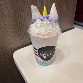 Blendz Boba Tea Lounge - Unicorn kiss - Desserts Near Me - Glendale, Arizona Blendz Boba Tea Lounge - Unicorn kiss - Desserts Near Me - Glendale, Arizona