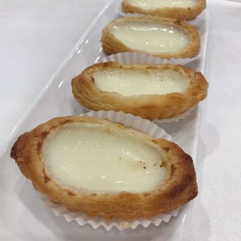 Chef Tony - Egg white tart - Dim Sum Near Me - Richmond, British Columbia Chef Tony - Egg white tart - Dim Sum Near Me - Richmond, British Columbia