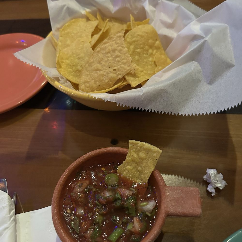 Casa Tequila Mexican Restaurant - Chips and salsa (chunky delicious salsa) - New Mexican Cuisine Near Me - Stuart, Florida Casa Tequila Mexican Restaurant - Chips and salsa (chunky delicious salsa) - New Mexican Cuisine Near Me - Stuart, Florida