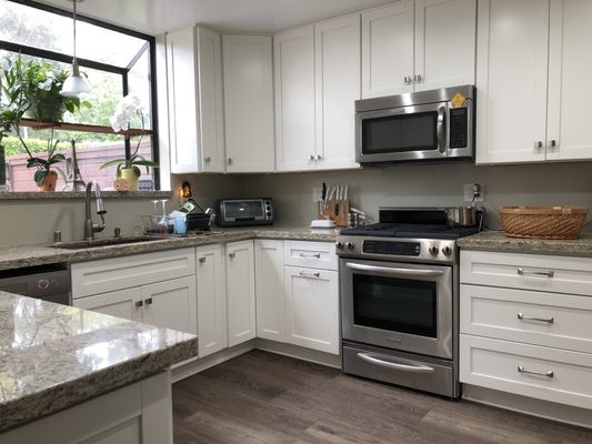 Kitchen Remodeling - Call for a free consultation and schedule an appointment today! Kitchen Remodeling - Call for a free consultation and schedule an appointment today!