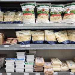 US Foods CHEF'STORE - Pondered garlic, tofu, and kimchi (1/24/26)