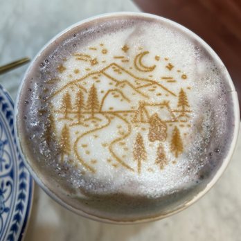 Café Georgetown - Seasonal latte art - Coffee & Tea Near Me - Washington, DC, District of Columbia Café Georgetown - Seasonal latte art - Coffee & Tea Near Me - Washington, DC, District of Columbia