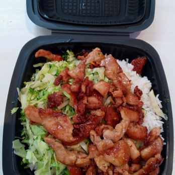 Sarku Japan - Chicken teriyaki with white rice and steamed vegetables - Sushi Bars Near Me - Milpitas, California