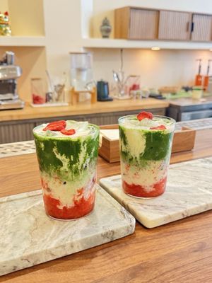 Taz Matcha & Bar by null