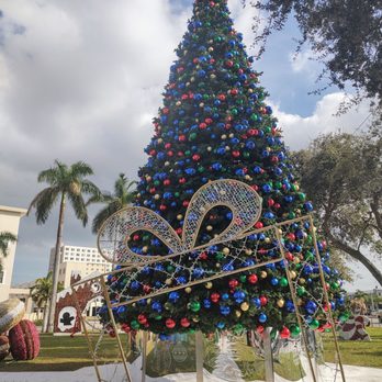 Triangle Park - Parks Near Me - Hialeah, Florida Triangle Park - Parks Near Me - Hialeah, Florida
