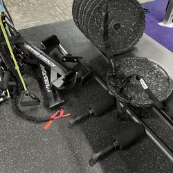 Anytime Fitness - Clutter is cool