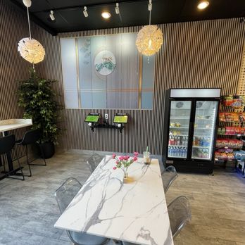 Yes Boba Cafe - Interior #2 - Bubble Tea Near Me - Plymouth, Michigan