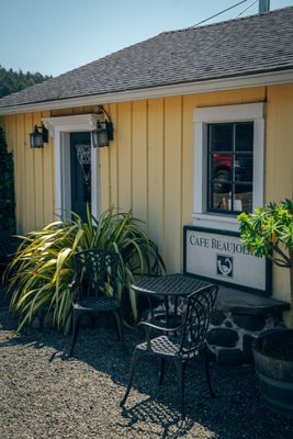 The Waiting Room by null