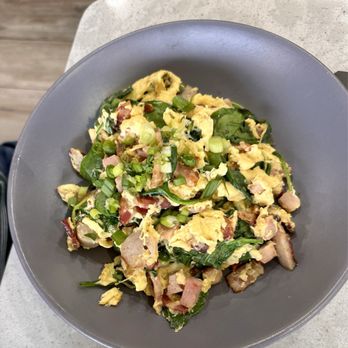 Cafe Mimosa - Skillet breakfast - Breakfast & Brunch Near Me - Santa Rosa, California Cafe Mimosa - Skillet breakfast - Breakfast & Brunch Near Me - Santa Rosa, California