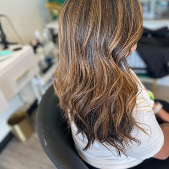 Shear Roots Salon by Reese - Hair Stylists Near Me - Tempe, Arizona Shear Roots Salon by Reese - Hair Stylists Near Me - Tempe, Arizona