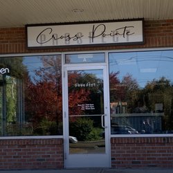 Cross Pointe front door