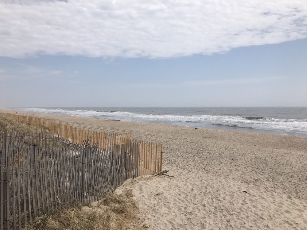 GIBSON LANE BEACH Updated September 2024 Gibson Ln, Sagaponack, New