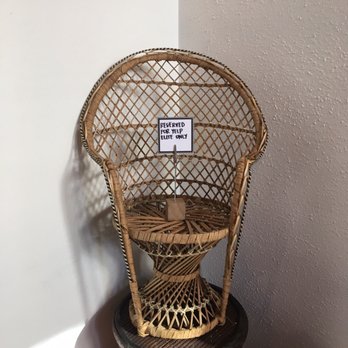 Hood Famous - dead tiny chair reserved for yelp elites - Cafes Near Me - Seattle, Washington