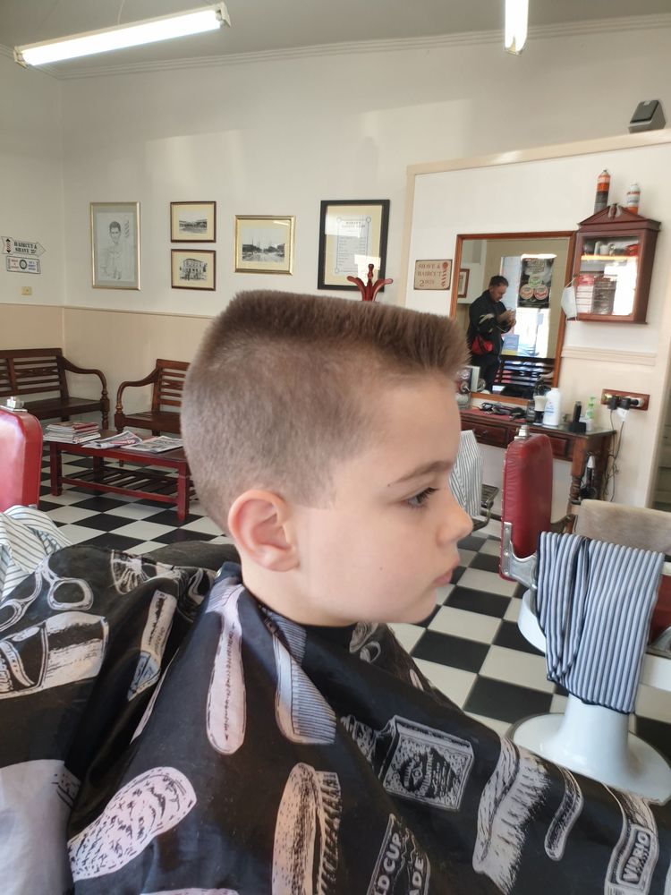 ROMAN’S BARBER SHOP Updated May 2024 12 Photos 793 Centre Rd