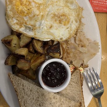 Cafe Dewitt - Country breakfast with turkey - Breakfast & Brunch Near Me - Ithaca, New York